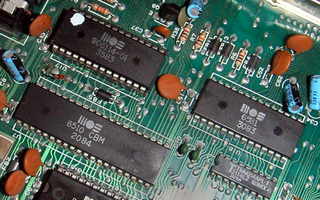 MOS Technology (SID) in Commodore 64